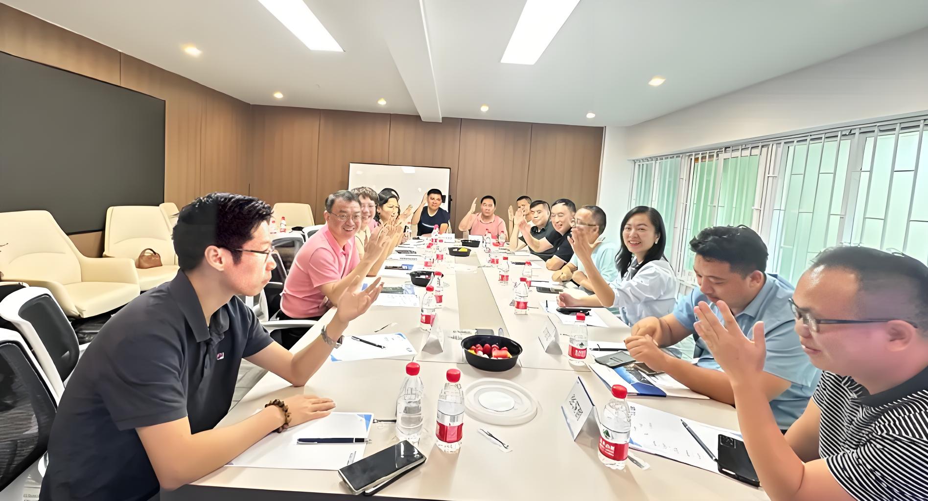 深圳市湖南市（州）秘书长联席会活动||参观走访深圳市岳阳商会常务副会长单位--深圳市希格斯科技服务有限公司
